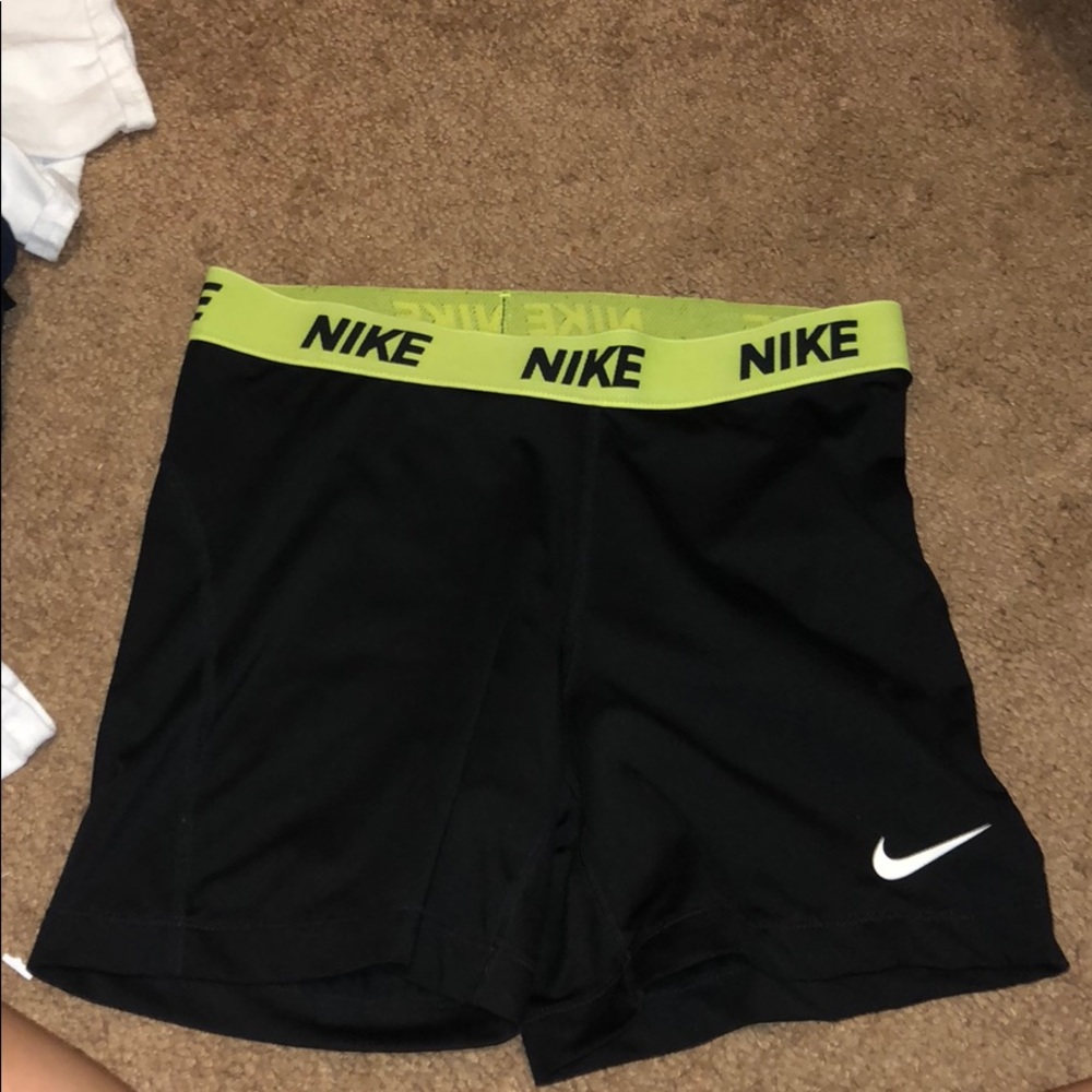 Nike spandex
